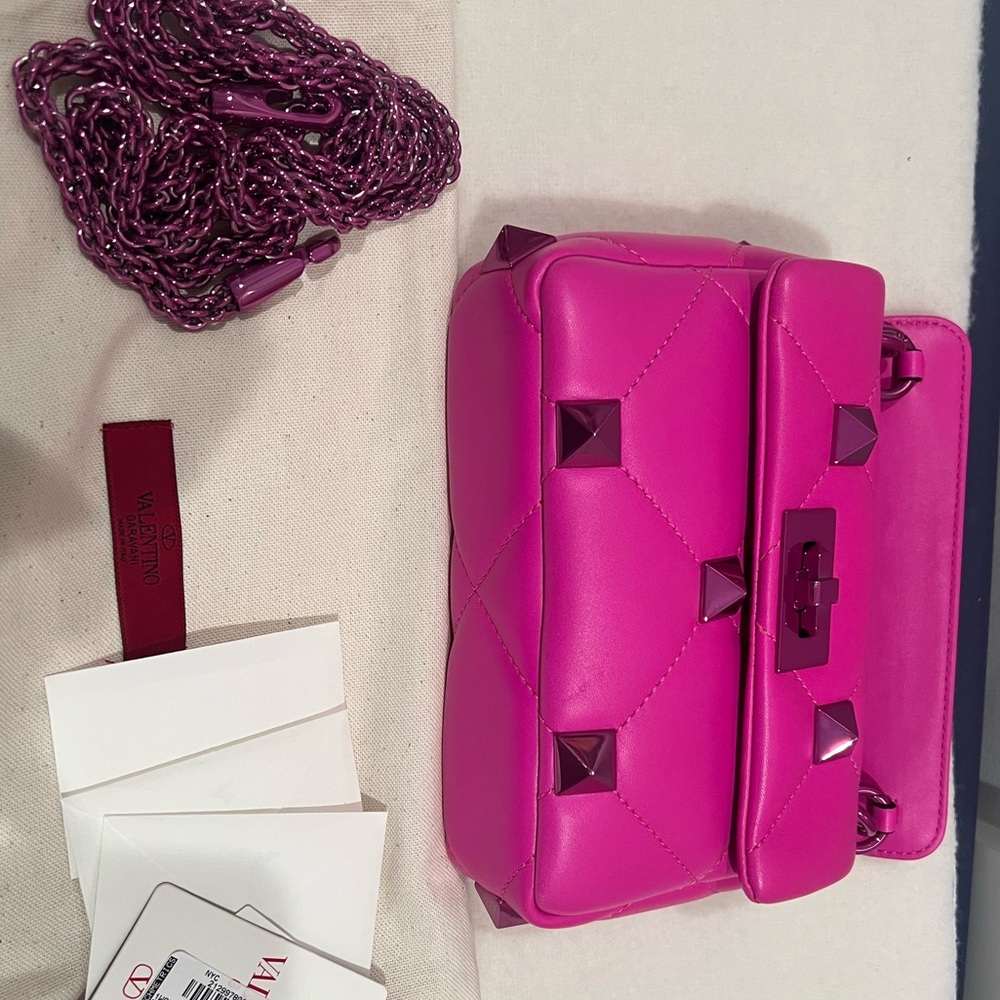 Authentic Valentino Hot Pink Quilted Mini Shoulder Bag with Studs - Picture 7 of 11